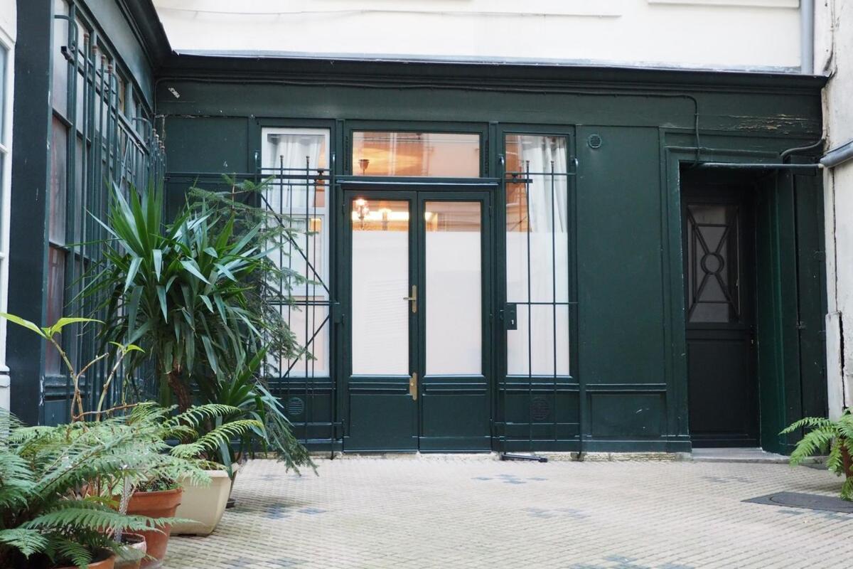 Palais Royal Appartement *